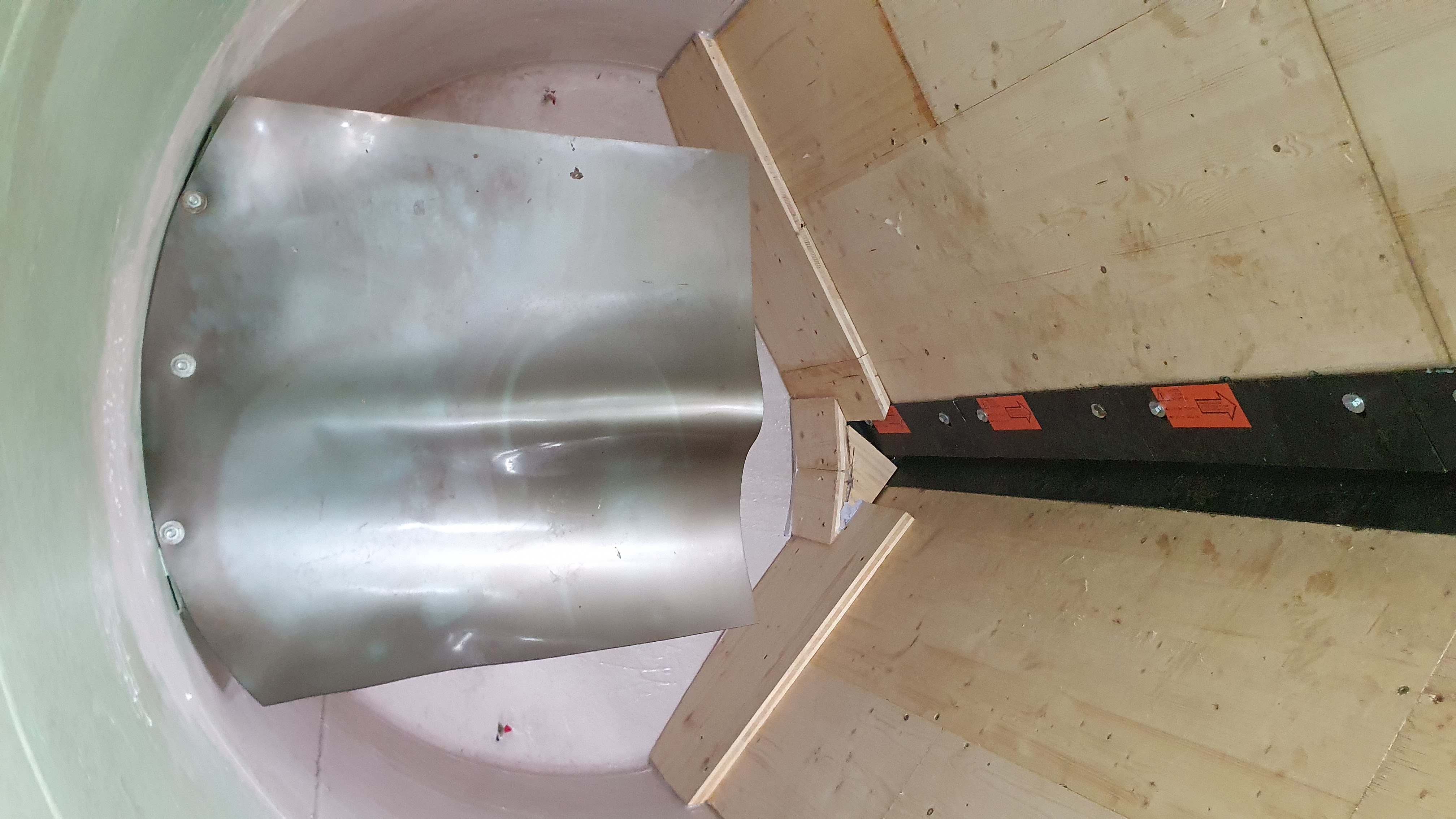 View of the Gundamatic discharge screw provided by the customer
