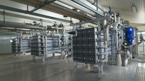 Moderne Umkehrosmoseanlage zur Spurenstoffentfernung