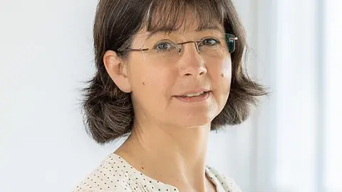 Gruppenleiterin Bioanalytik NMI