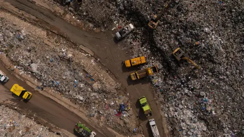 GreenTech - zirkuläres Wirtschaft - Abfalltransport